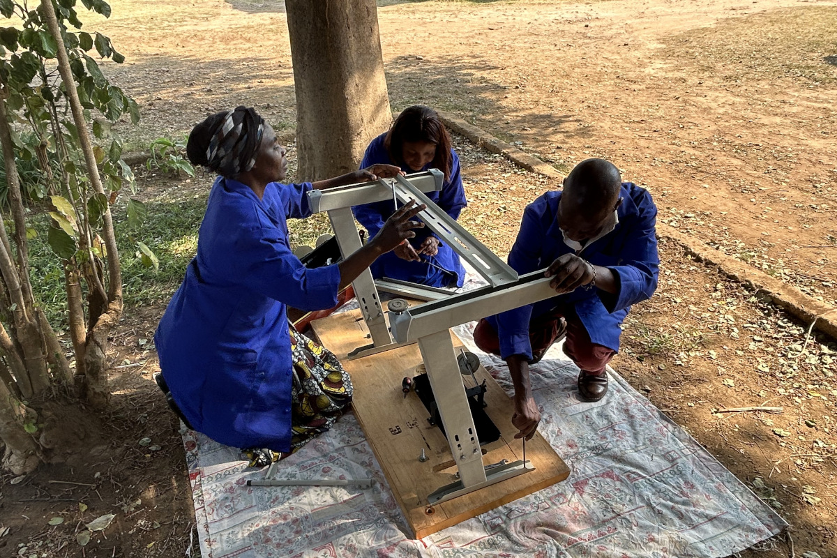 Making sewing machine tables