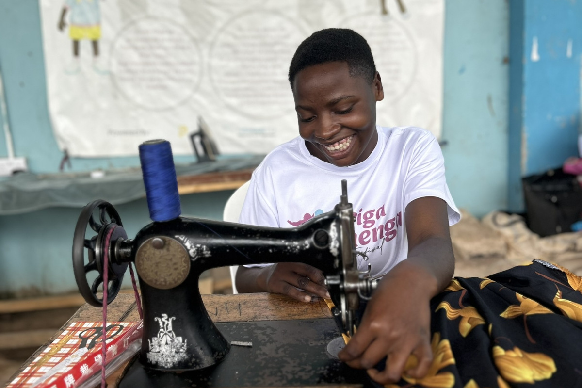 Vesta Zachari, tailoring student