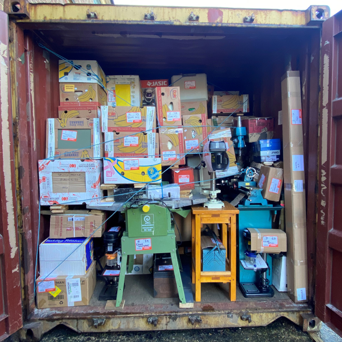 Container Prue packed of tools and equipment