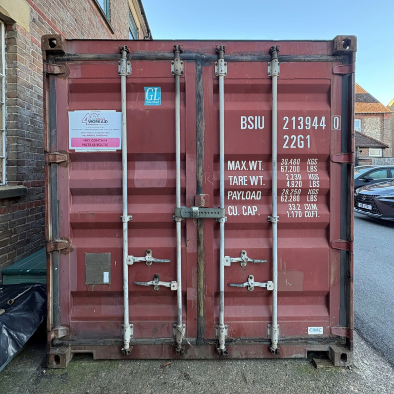 40th Container outside